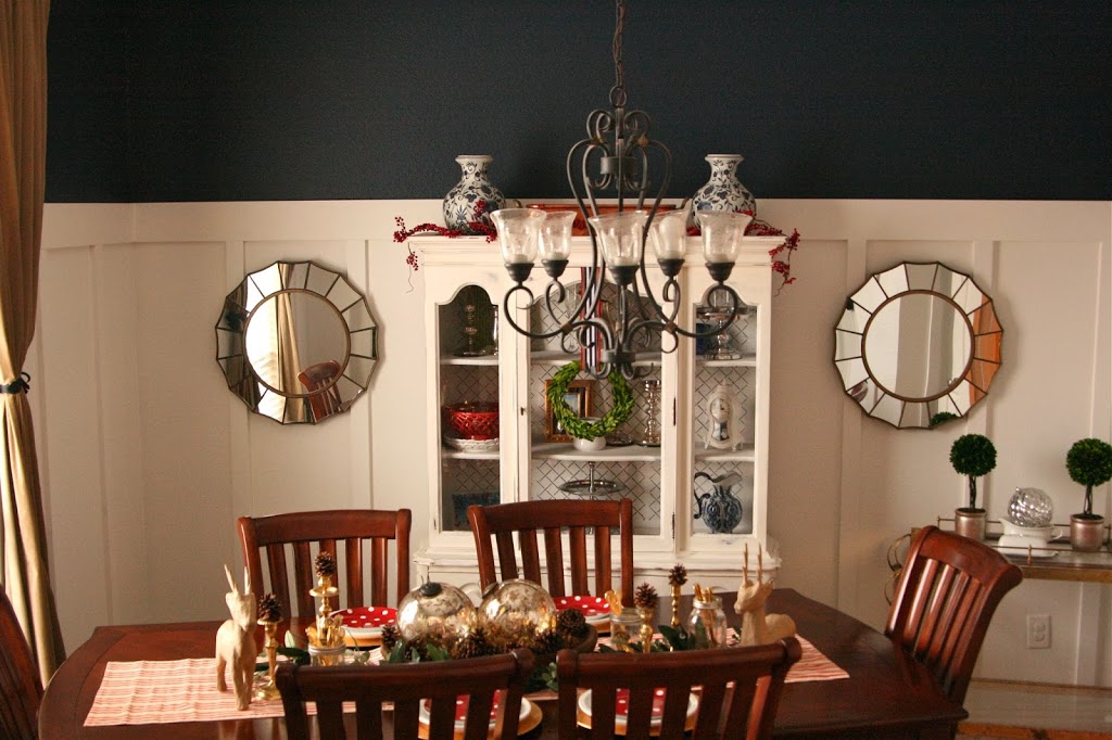 navy dining room white house